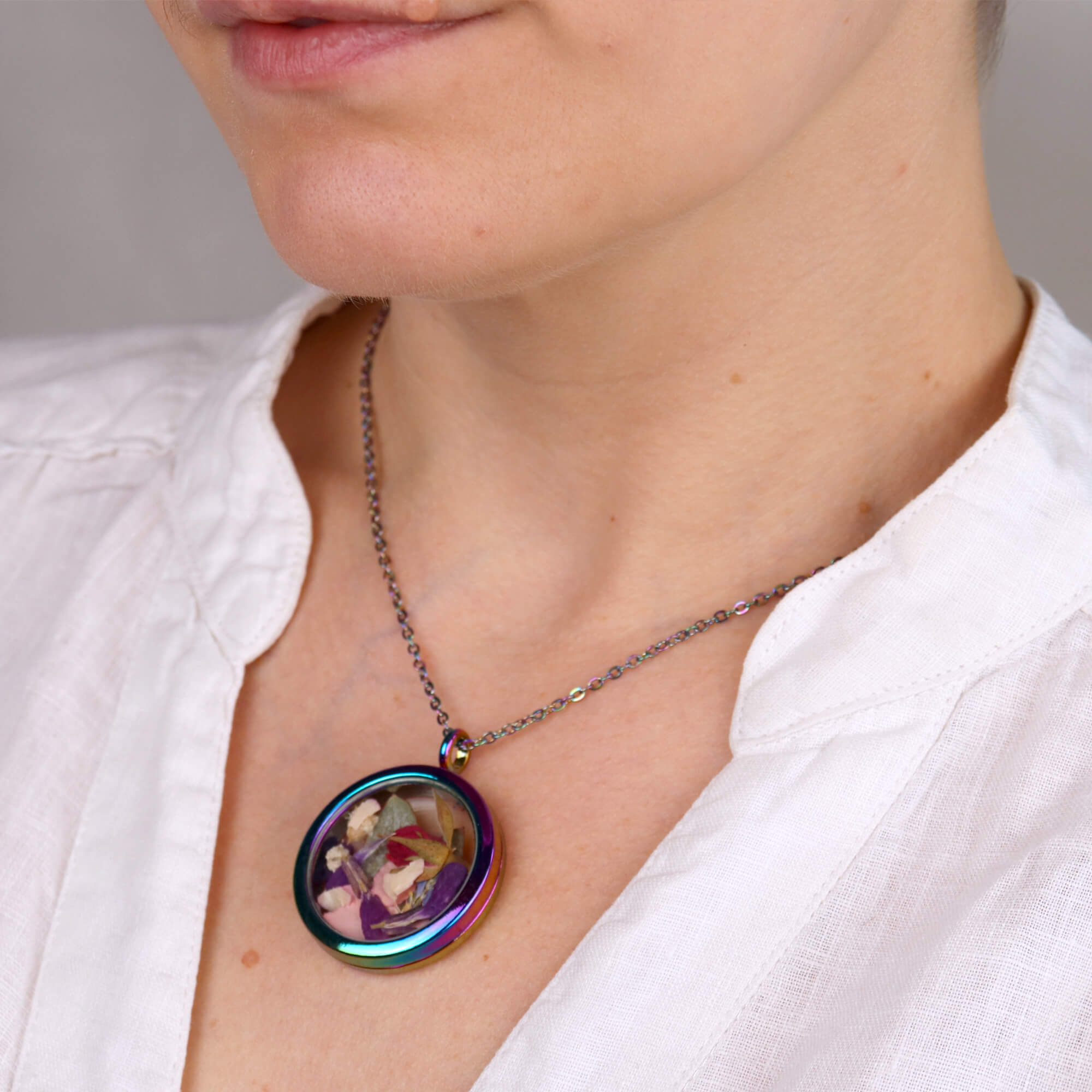 Rainbow necklace with your flowers