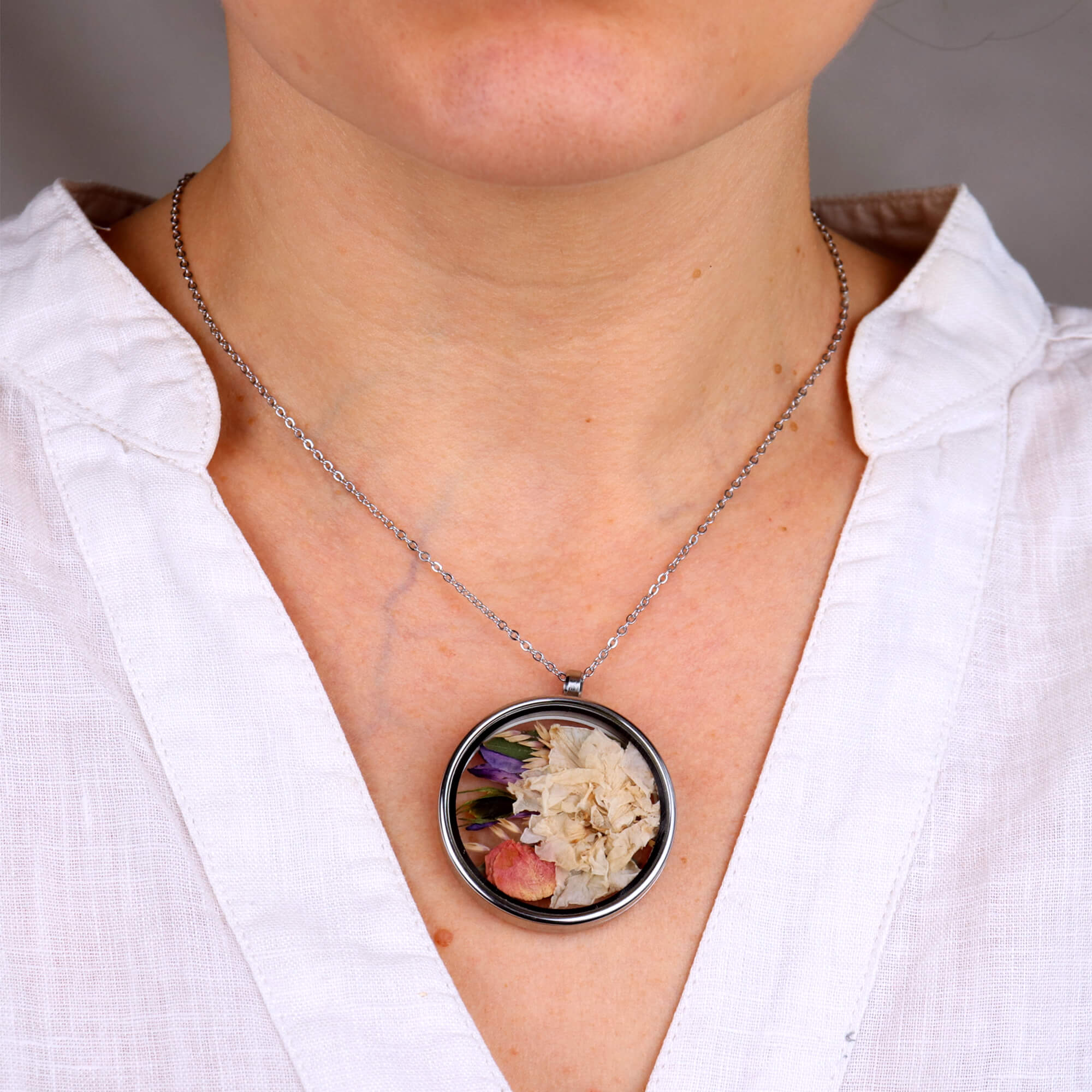 Silver necklace with your flowers