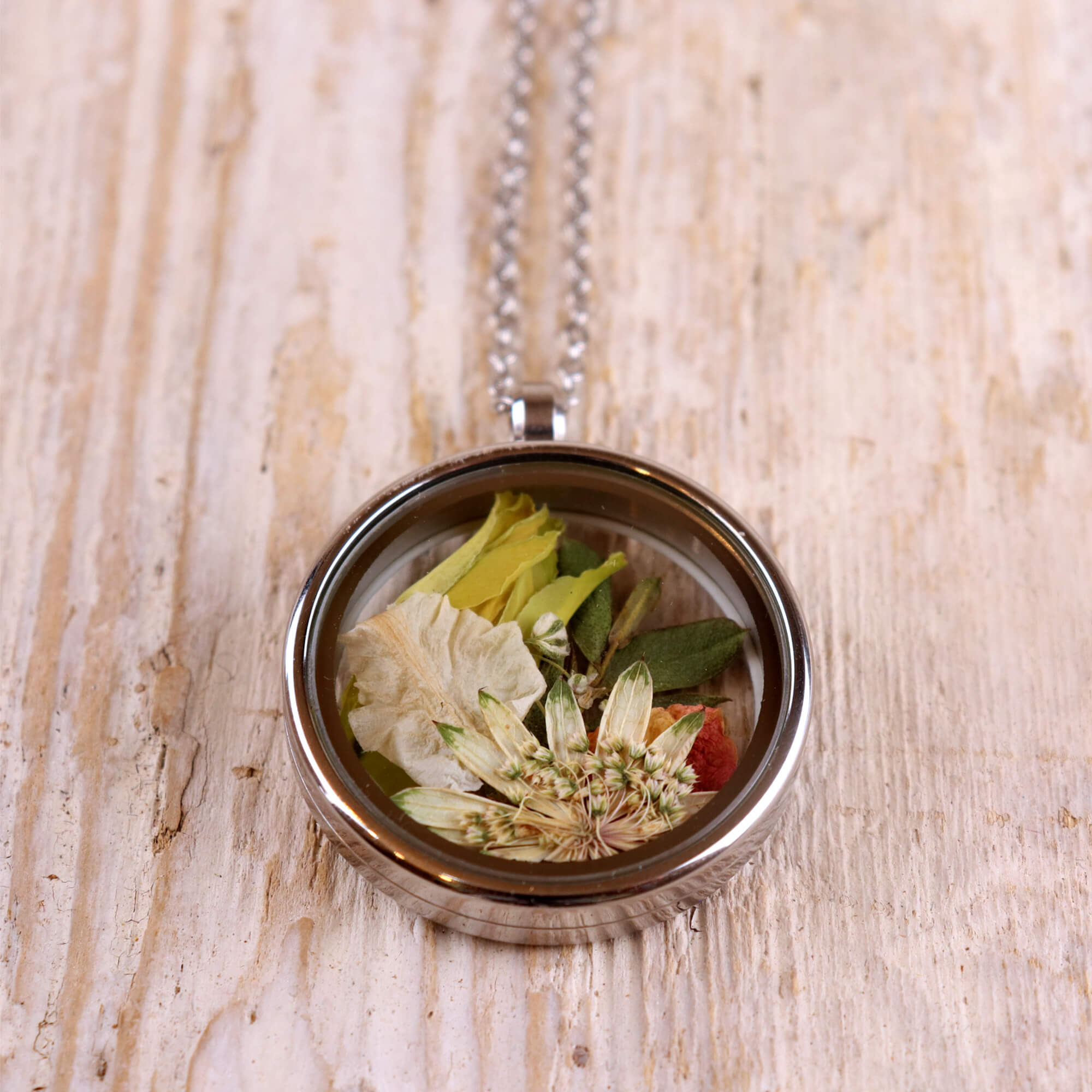 Silver necklace with your flowers