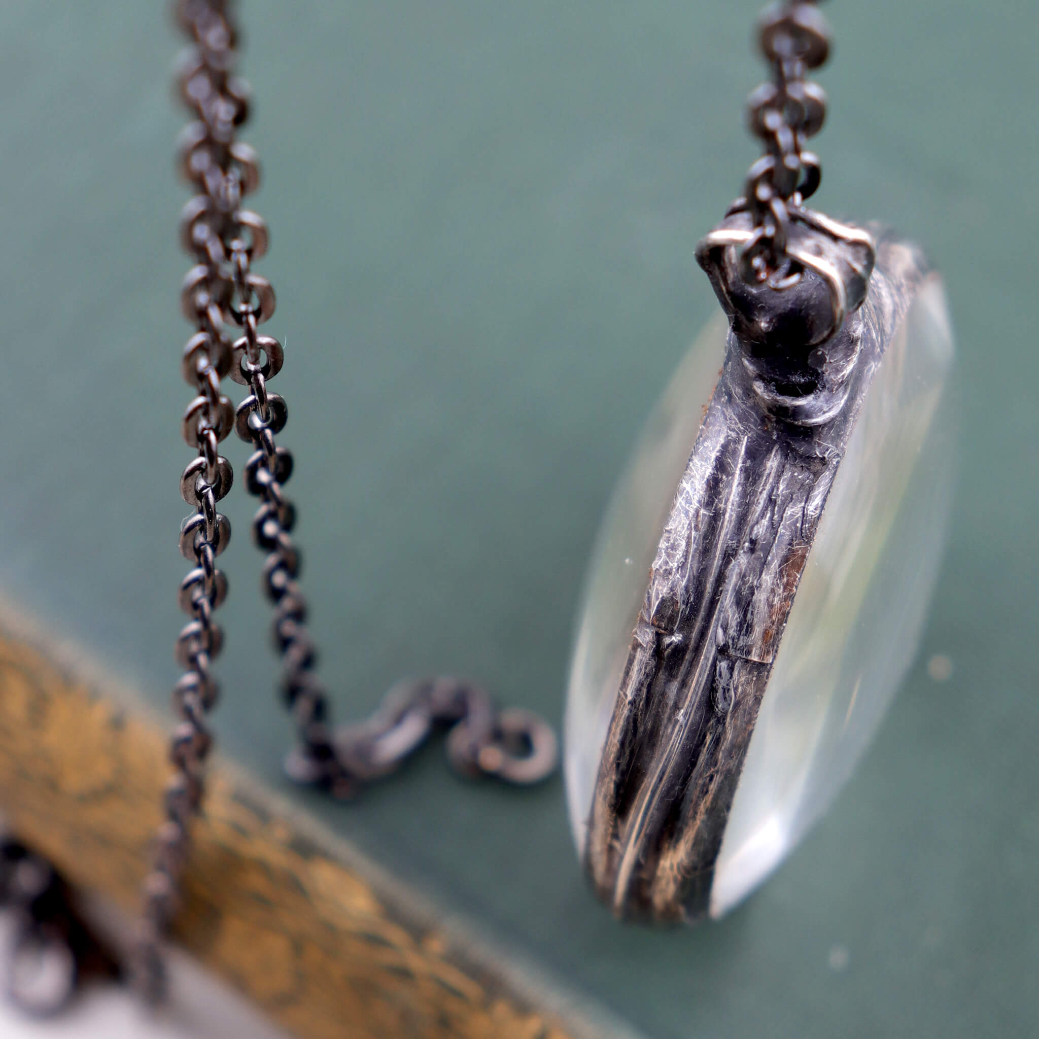 Pressed flowers necklace