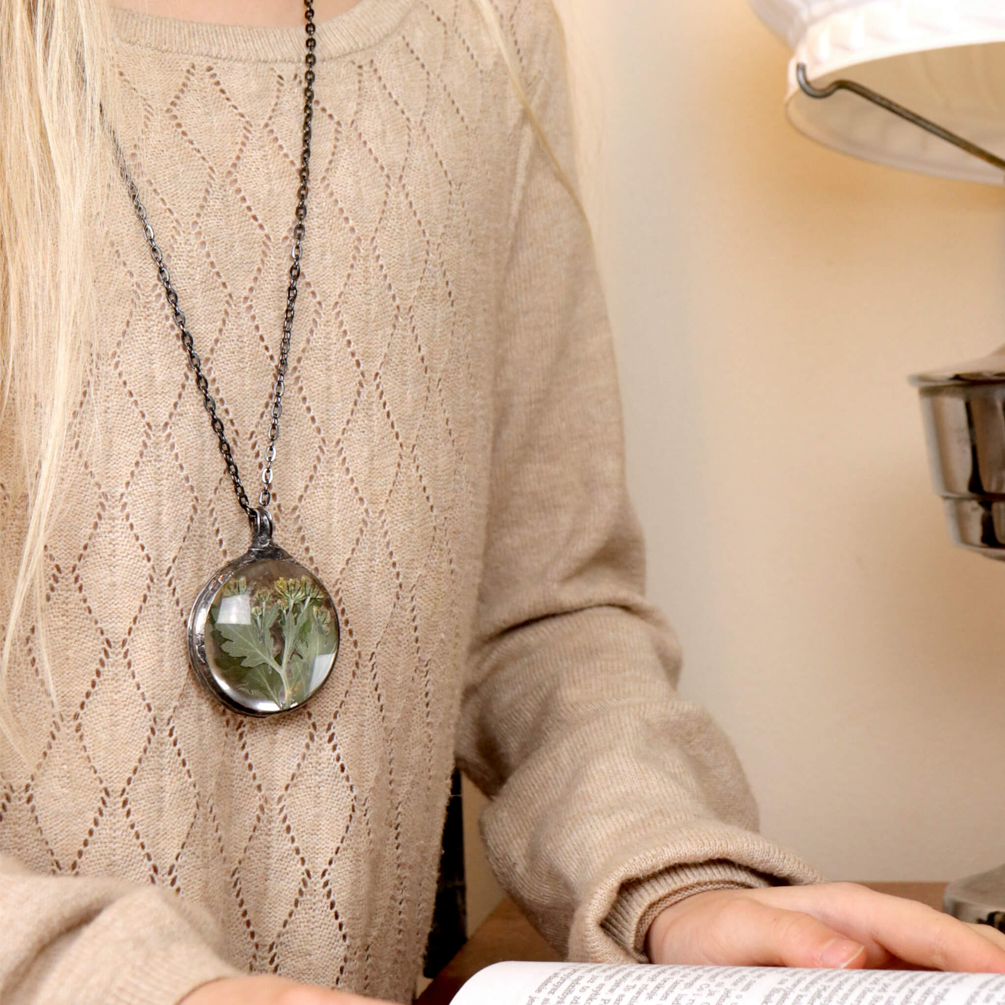 Pressed flowers necklace
