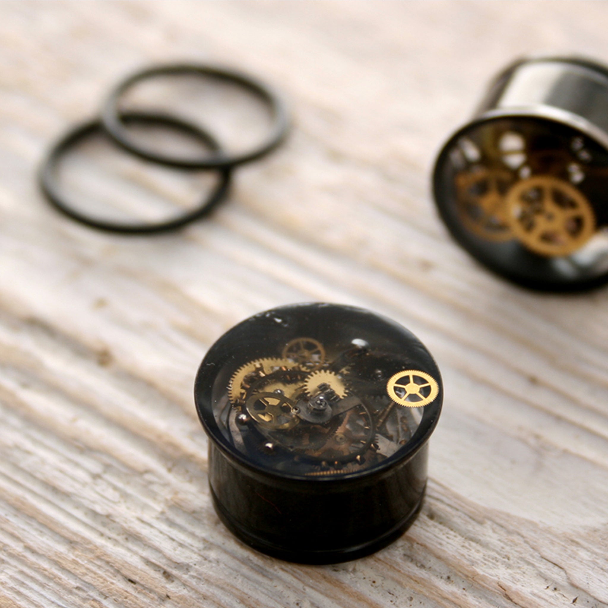 16mm ear gauges in steampunk style with silicone o-rings
