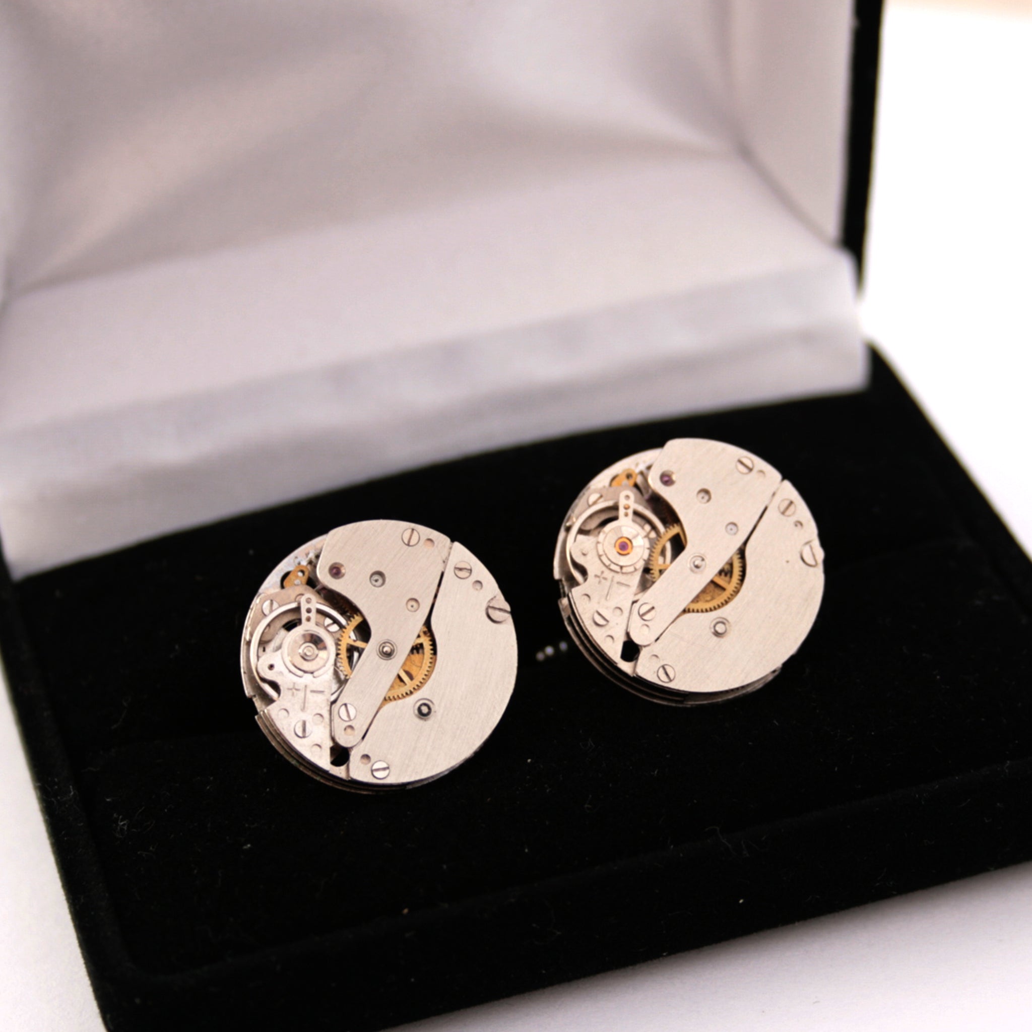Novelty Cufflinks made of Watch Movements in black velour box