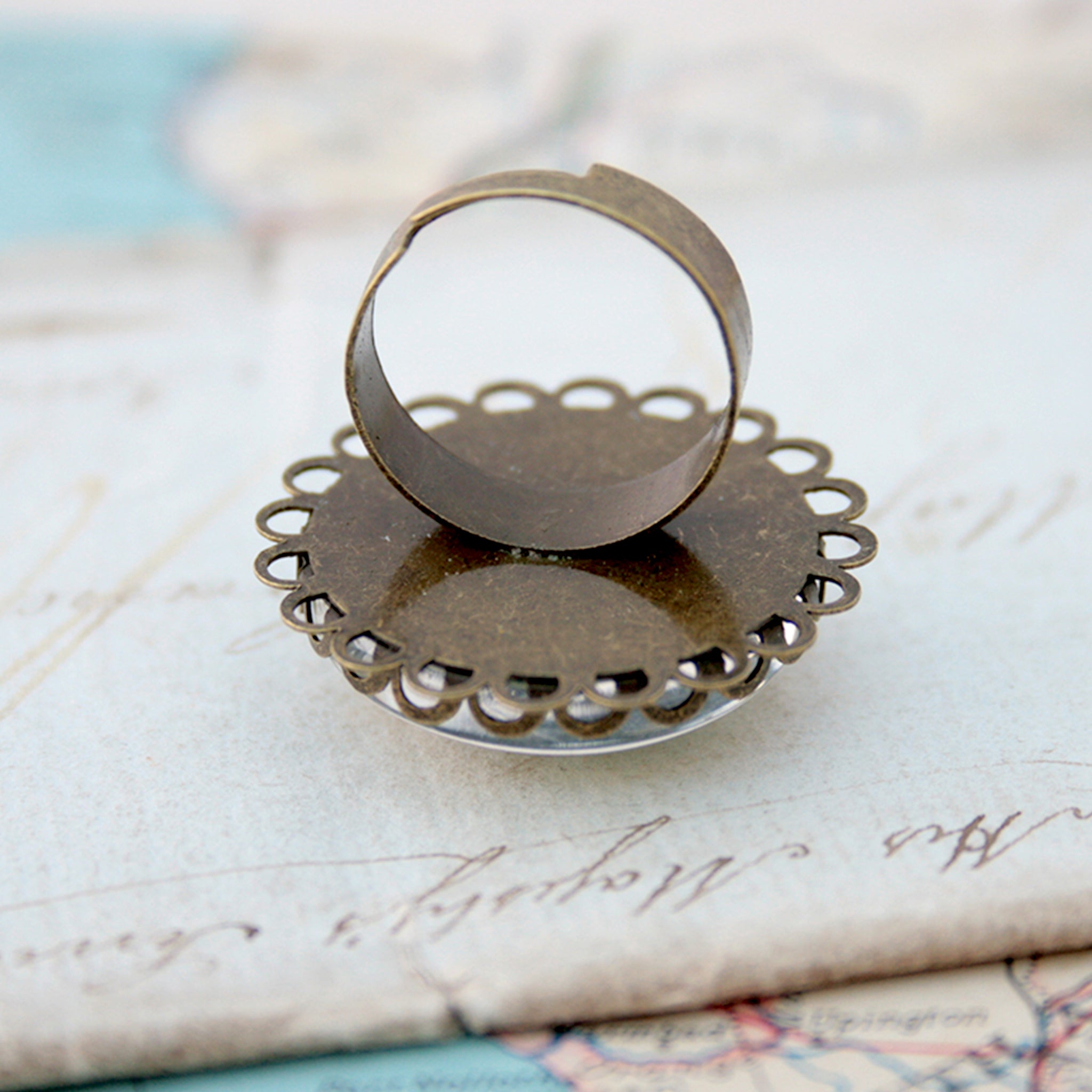 Round bronze ring personalised with custom map of Buenos Aires