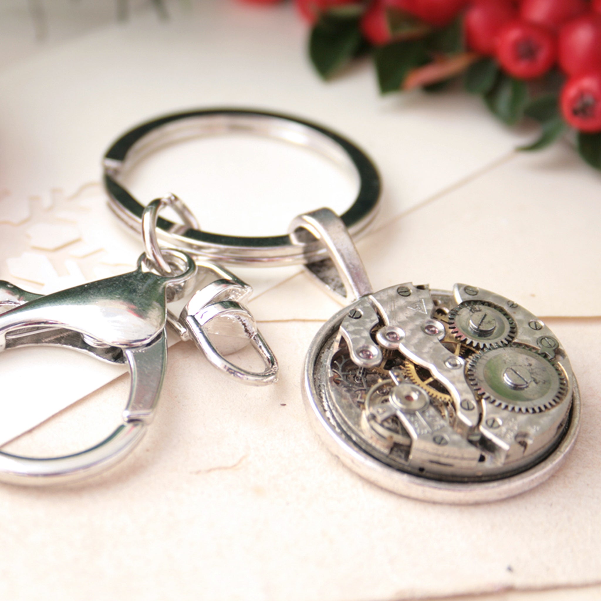 Mens Keychain with watch movement