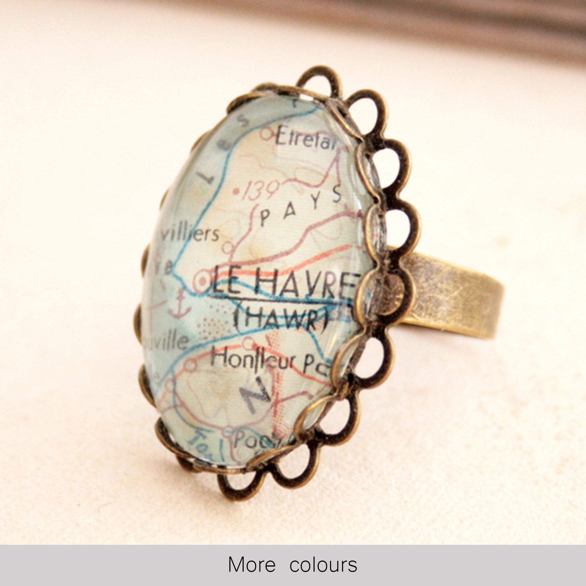 Oval bronze personalised ring featuring map of Le Havre